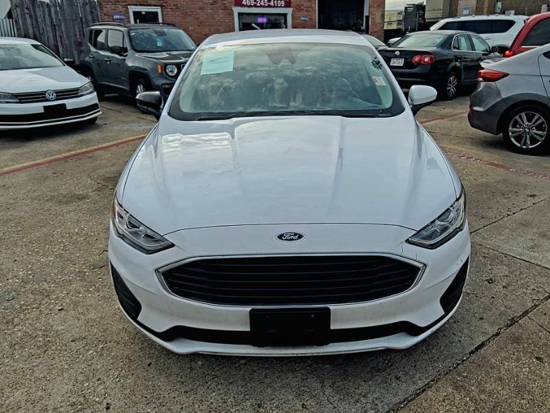 Ford Fusion S 2020
