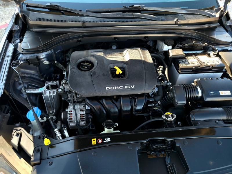 Hyundai Elantra Limited 2018