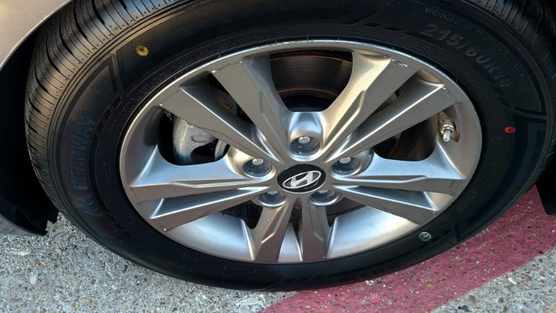 Hyundai Elantra Limited 2018