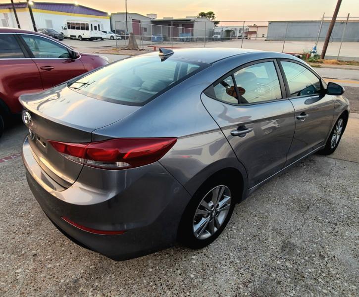 Hyundai Elantra Limited 2018