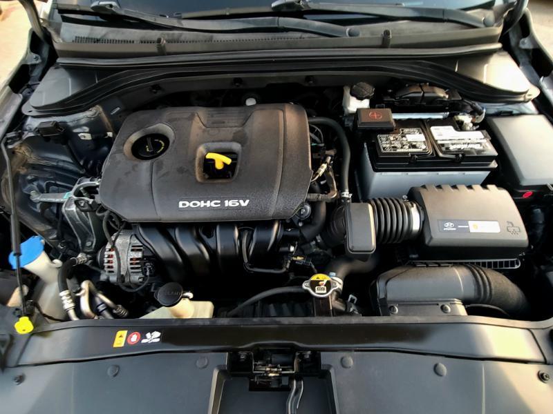 Hyundai Elantra Limited 2018
