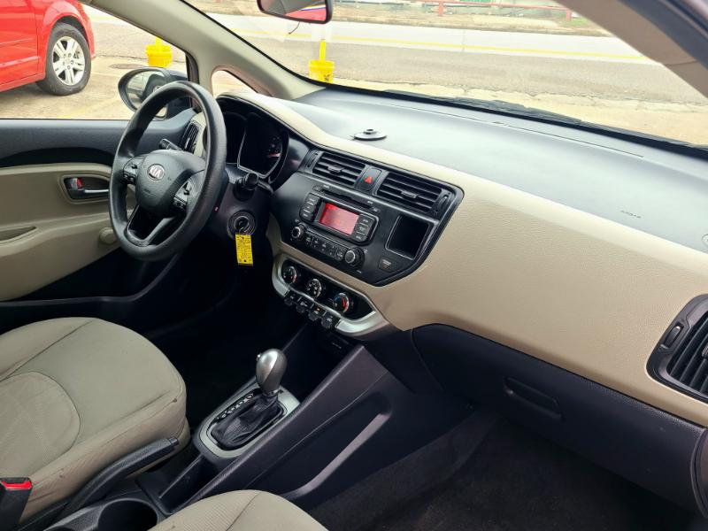 Kia Rio LX 2014