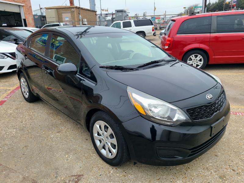 Kia Rio LX 2014
