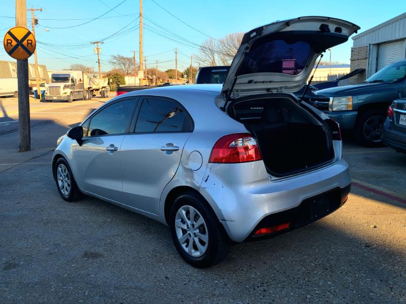 Kia Rio5 LX 2014