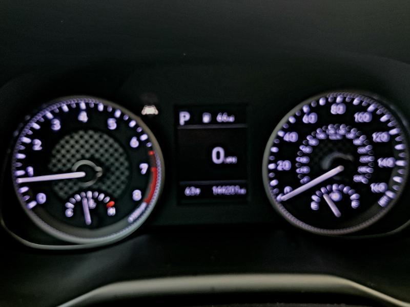 Hyundai Elantra SEL 2020