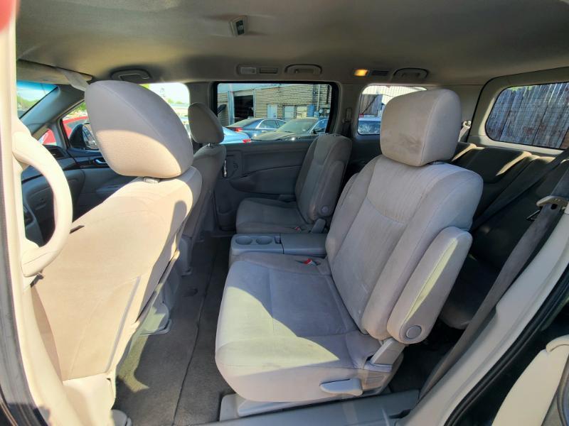 Nissan Quest SV 2017