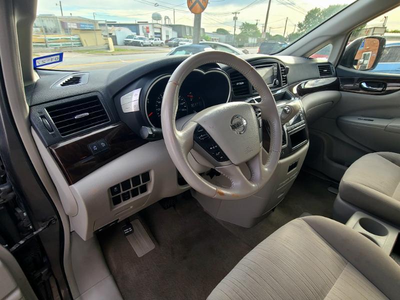 Nissan Quest SV 2017