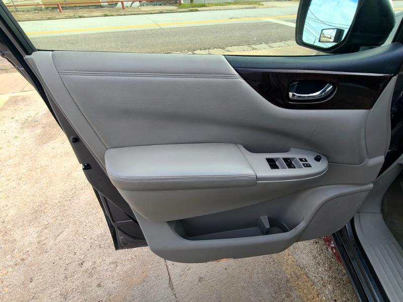 Nissan Quest SV 2017