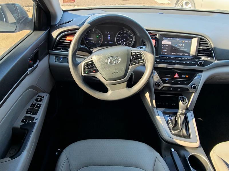 Hyundai Elantra SEL 2018