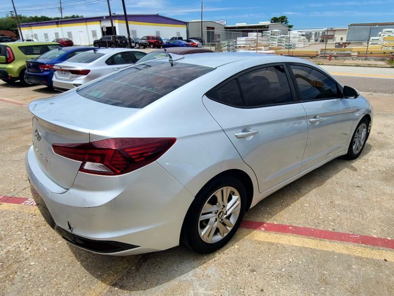 Hyundai Elantra SEL 2019