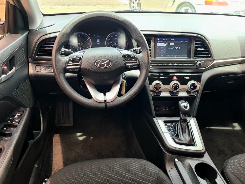 Hyundai Elantra SEL 2019