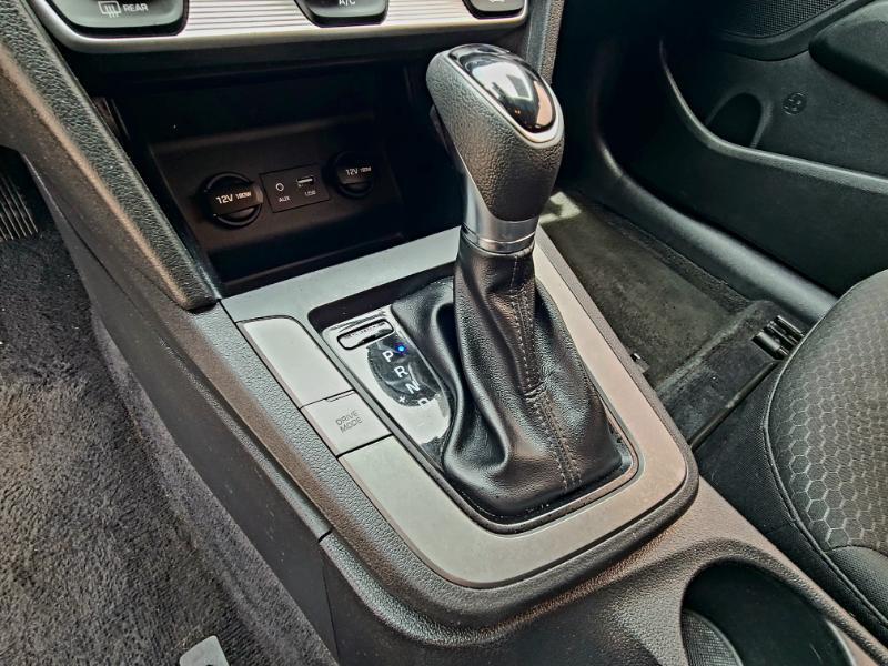 Hyundai Elantra SEL 2019