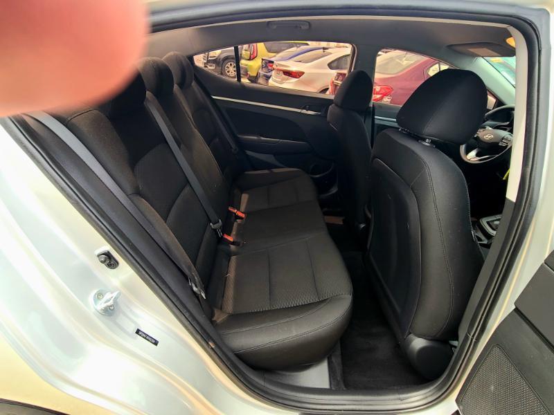 Hyundai Elantra SEL 2019
