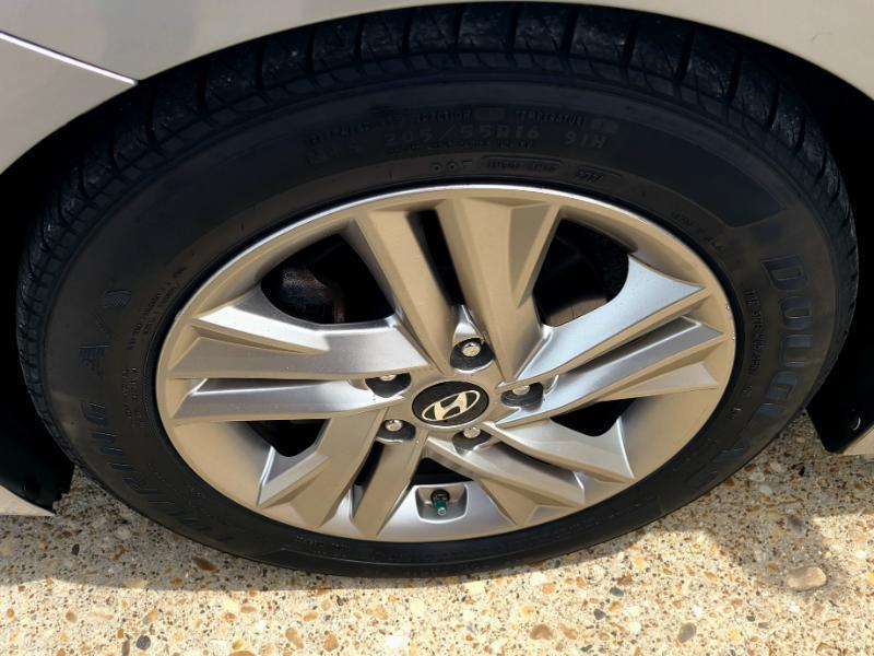 Hyundai Elantra SEL 2019