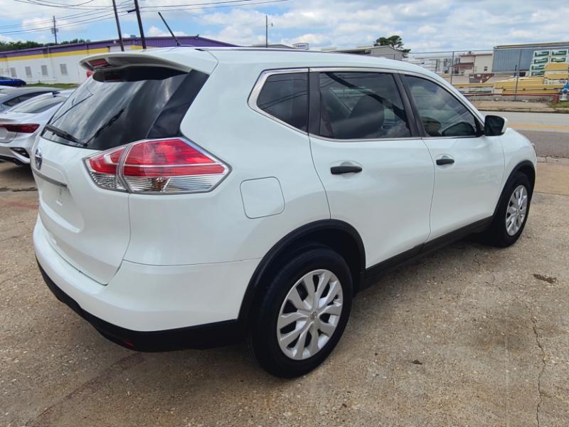 Nissan Rogue S 2WD 2016