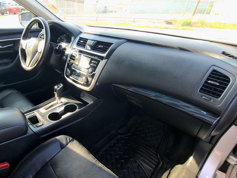 Nissan Altima 2.5 SV 2018
