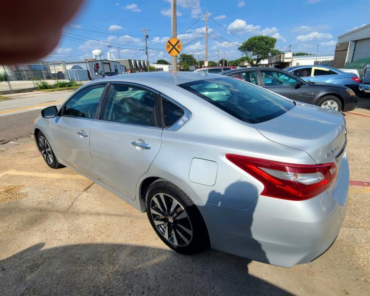Nissan Altima 2.5 SV 2018