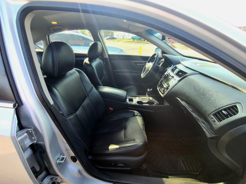 Nissan Altima 2.5 SV 2018