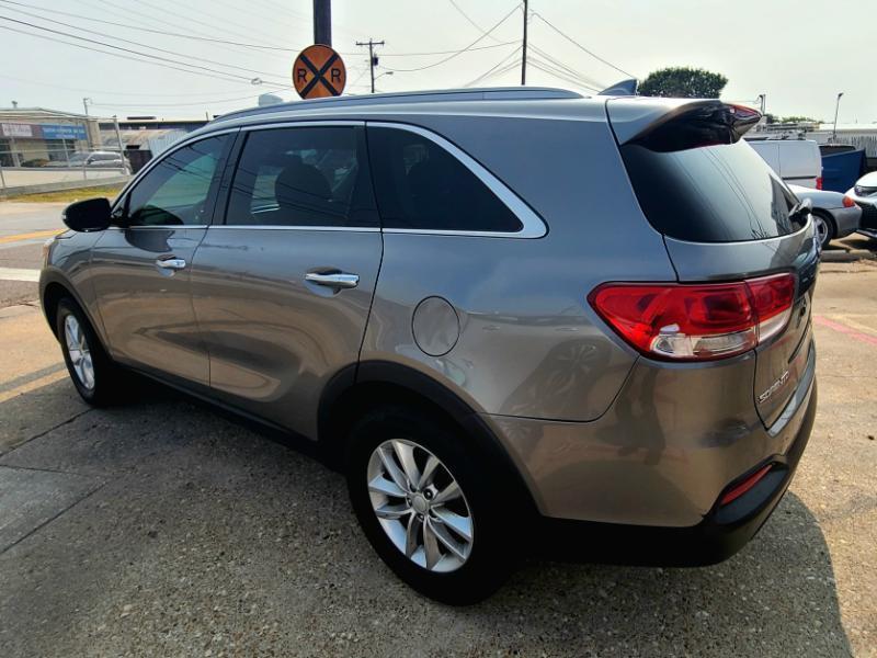 Kia Sorento LX 2WD 2018