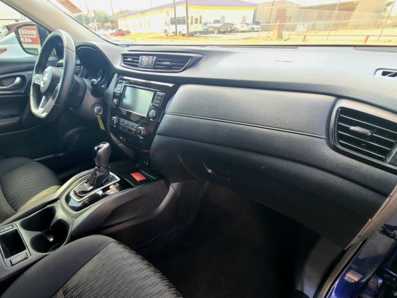 Nissan Rogue SV 2WD 2019