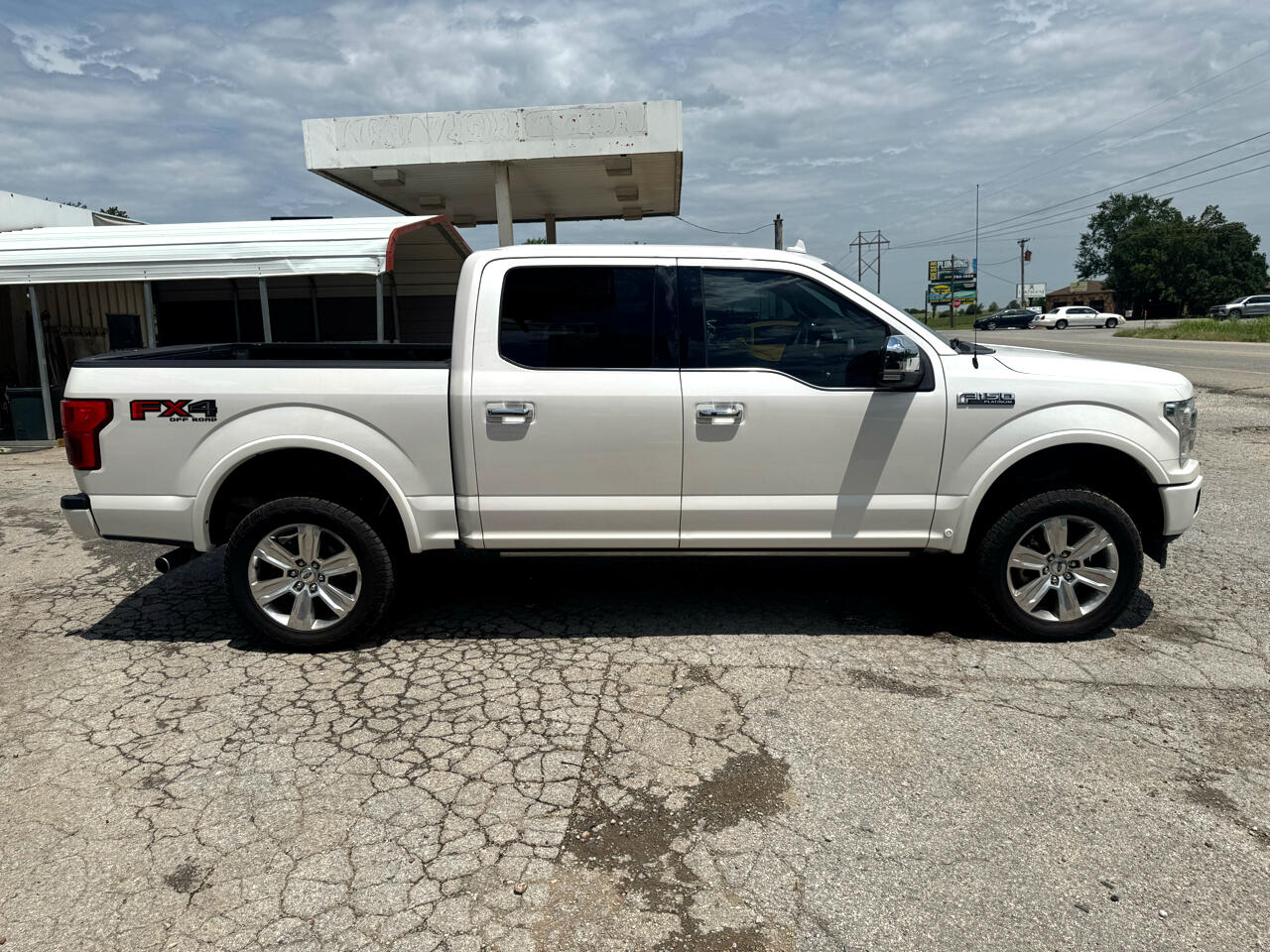 Ford F-150 Platinum SuperCrew 6.5-ft. Bed 4WD 2019