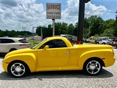 2004 Chevrolet SSR  2004 Chevrolet SSR