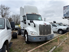 2017 Peterbilt Conventional 579 