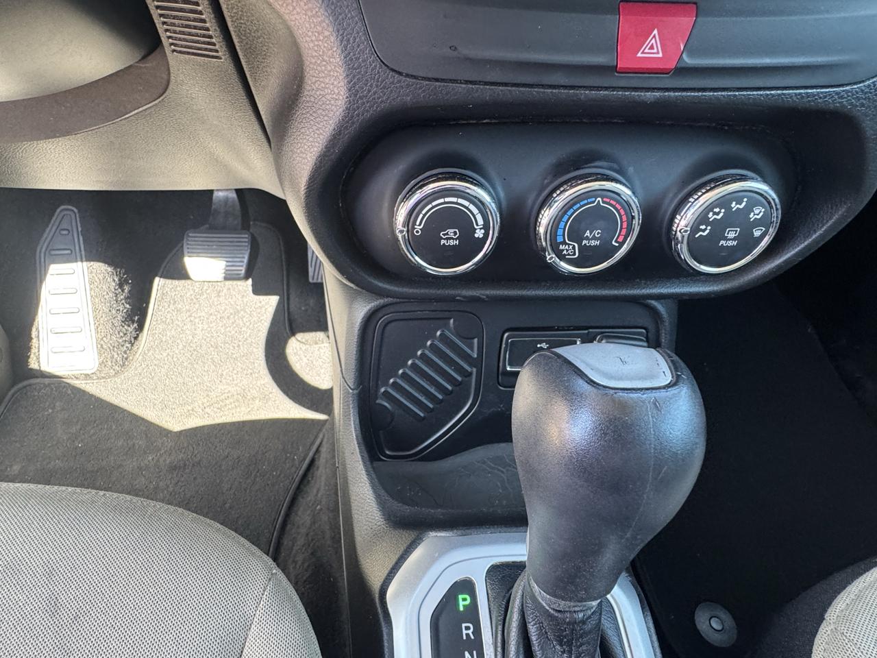 Jeep Renegade  2016