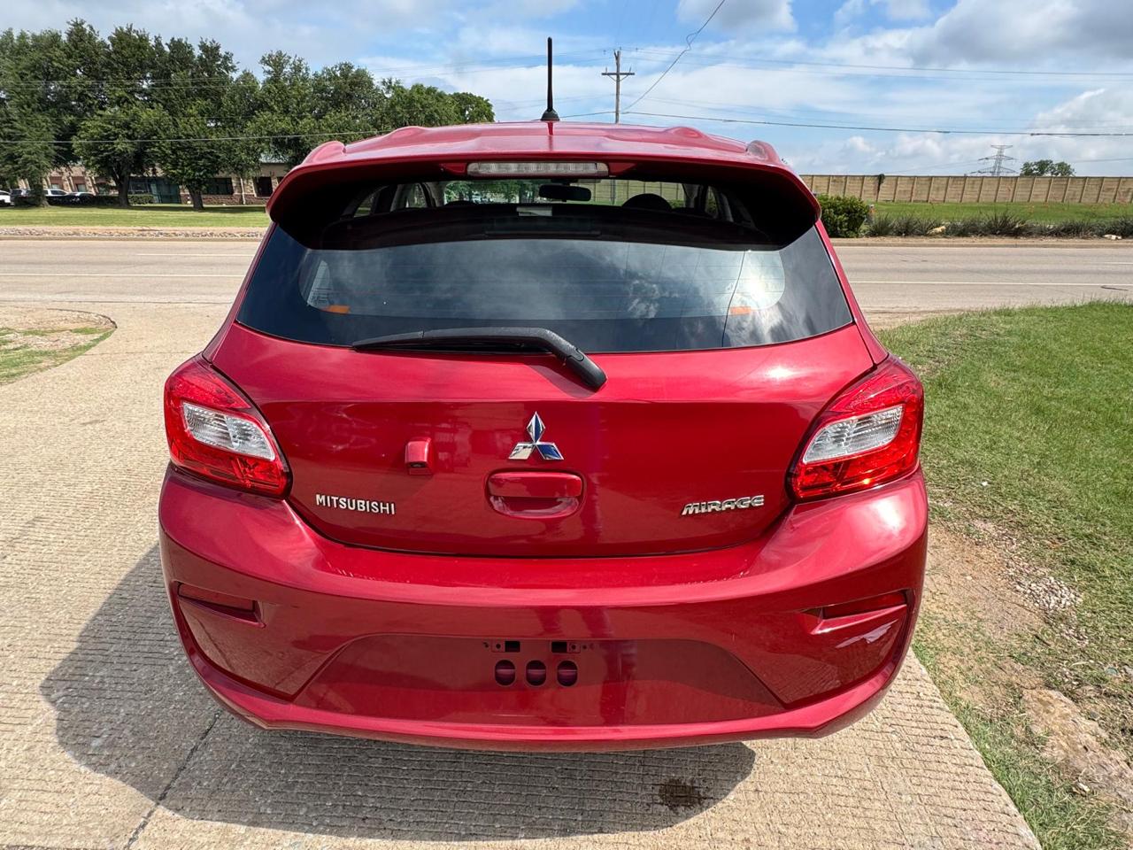 Mitsubishi Mirage  2019