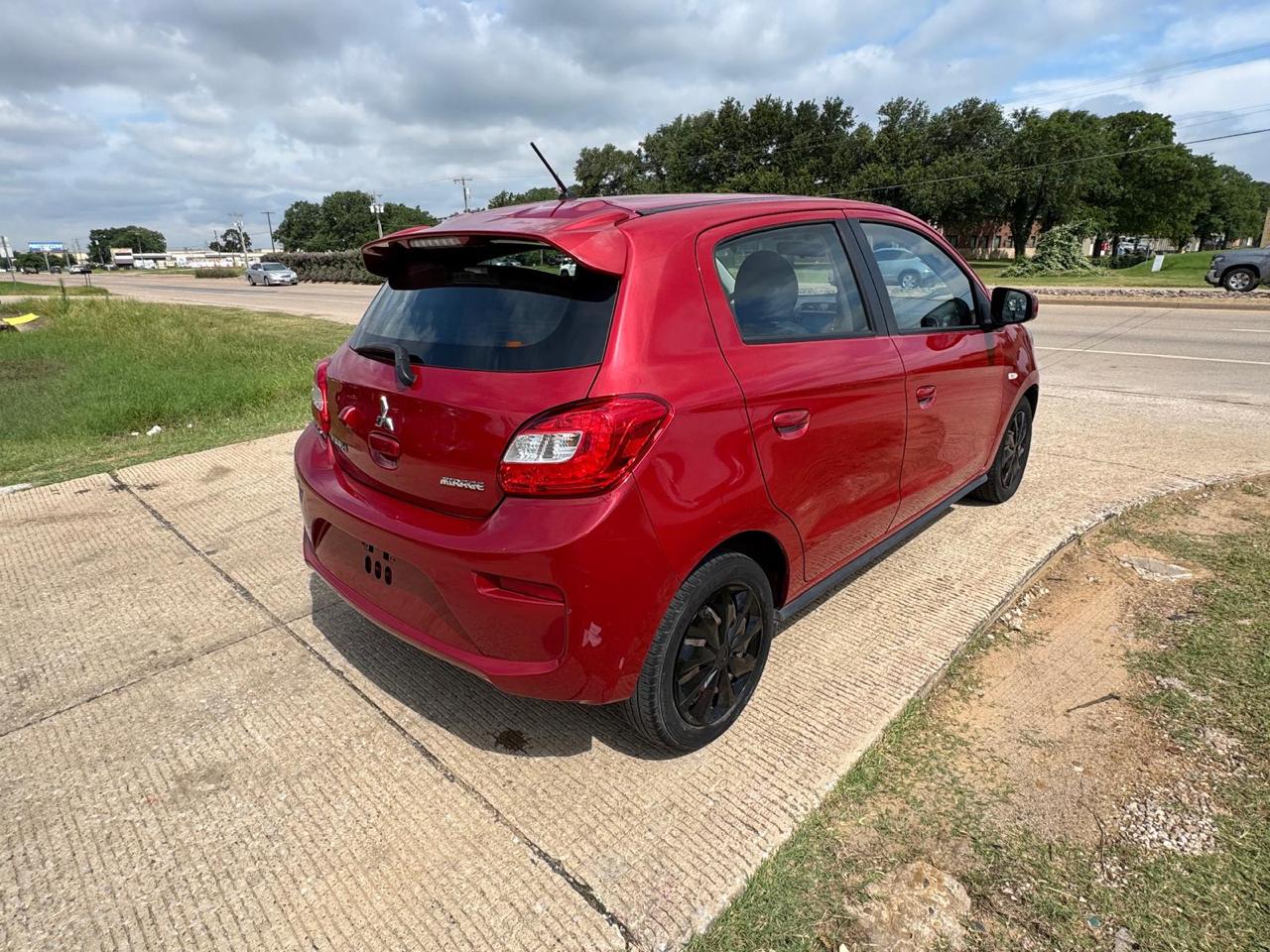Mitsubishi Mirage  2019