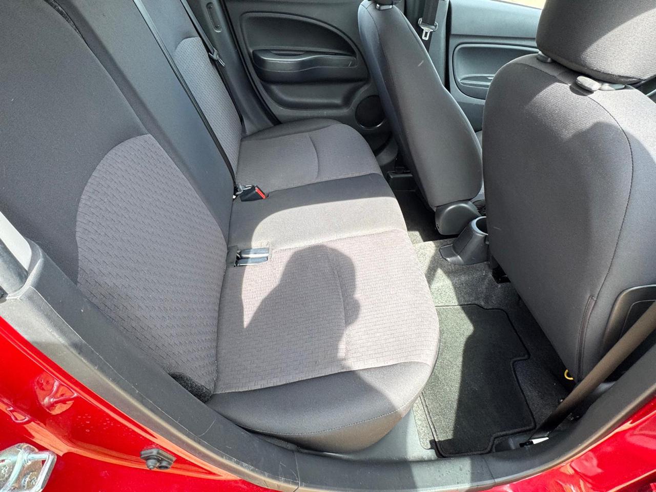 Mitsubishi Mirage  2019