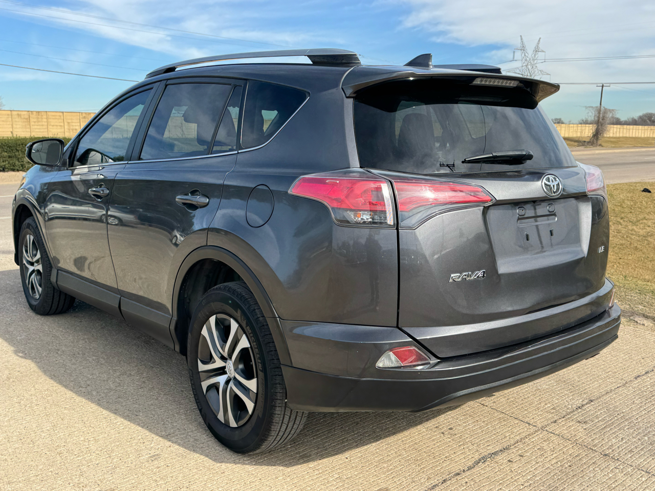 Toyota RAV4  2017