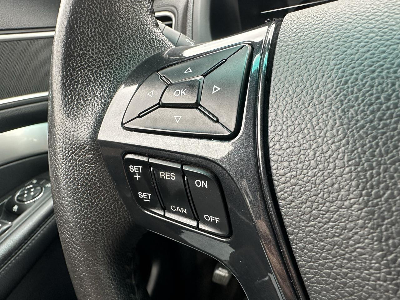 Ford Explorer XLT FWD 2016