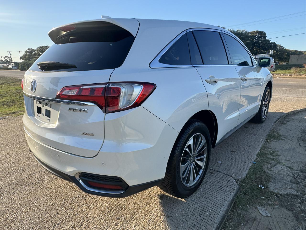 Acura RDX 6-Spd AT AWD w/Advance Package 2016