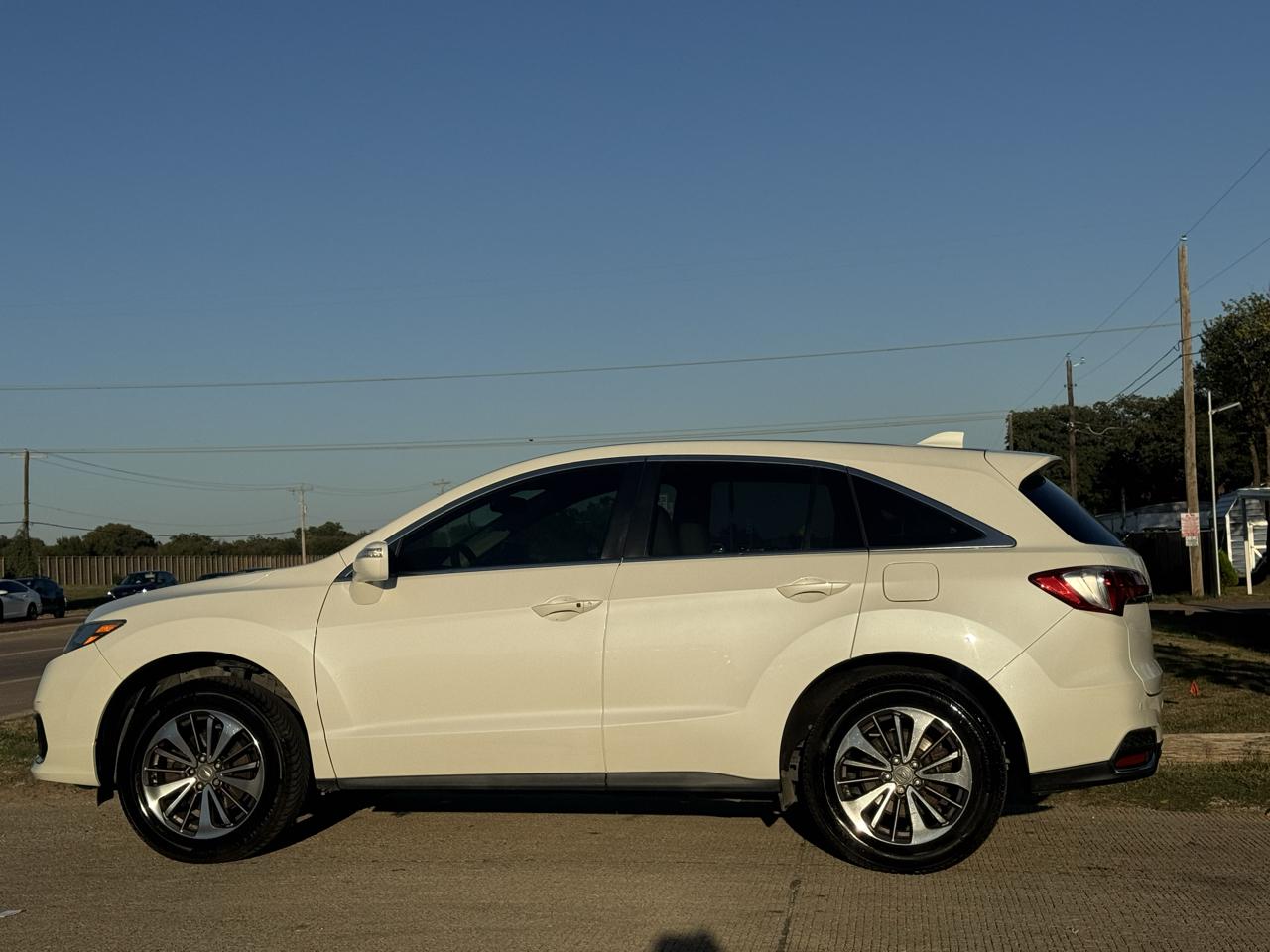 Acura RDX 6-Spd AT AWD w/Advance Package 2016