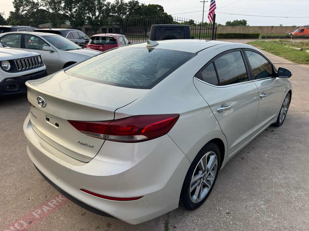Hyundai Elantra Limited 2017