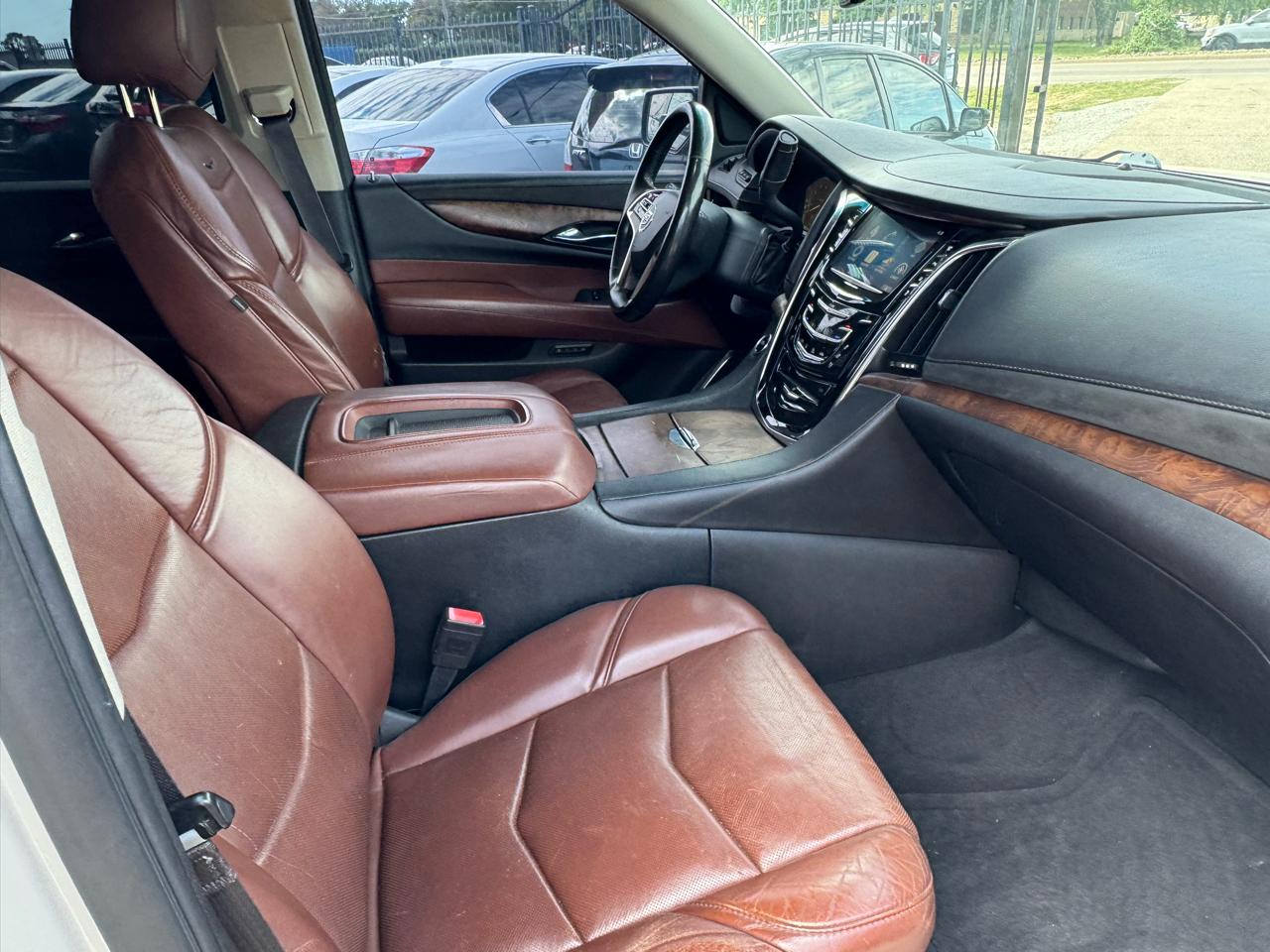 Cadillac Escalade Premium 4WD 2015