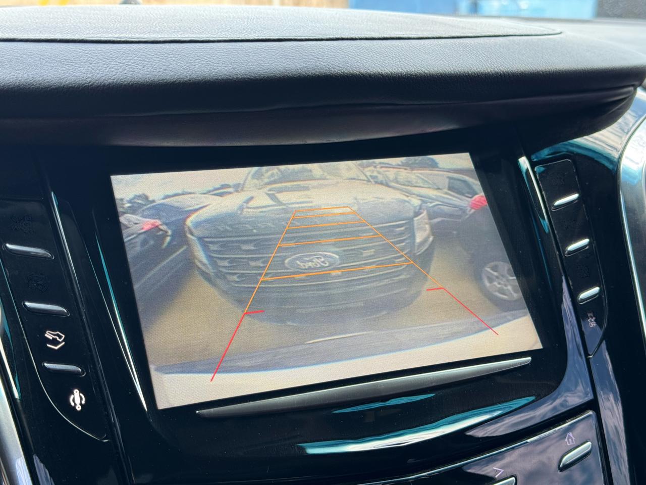 Cadillac Escalade Premium 4WD 2015