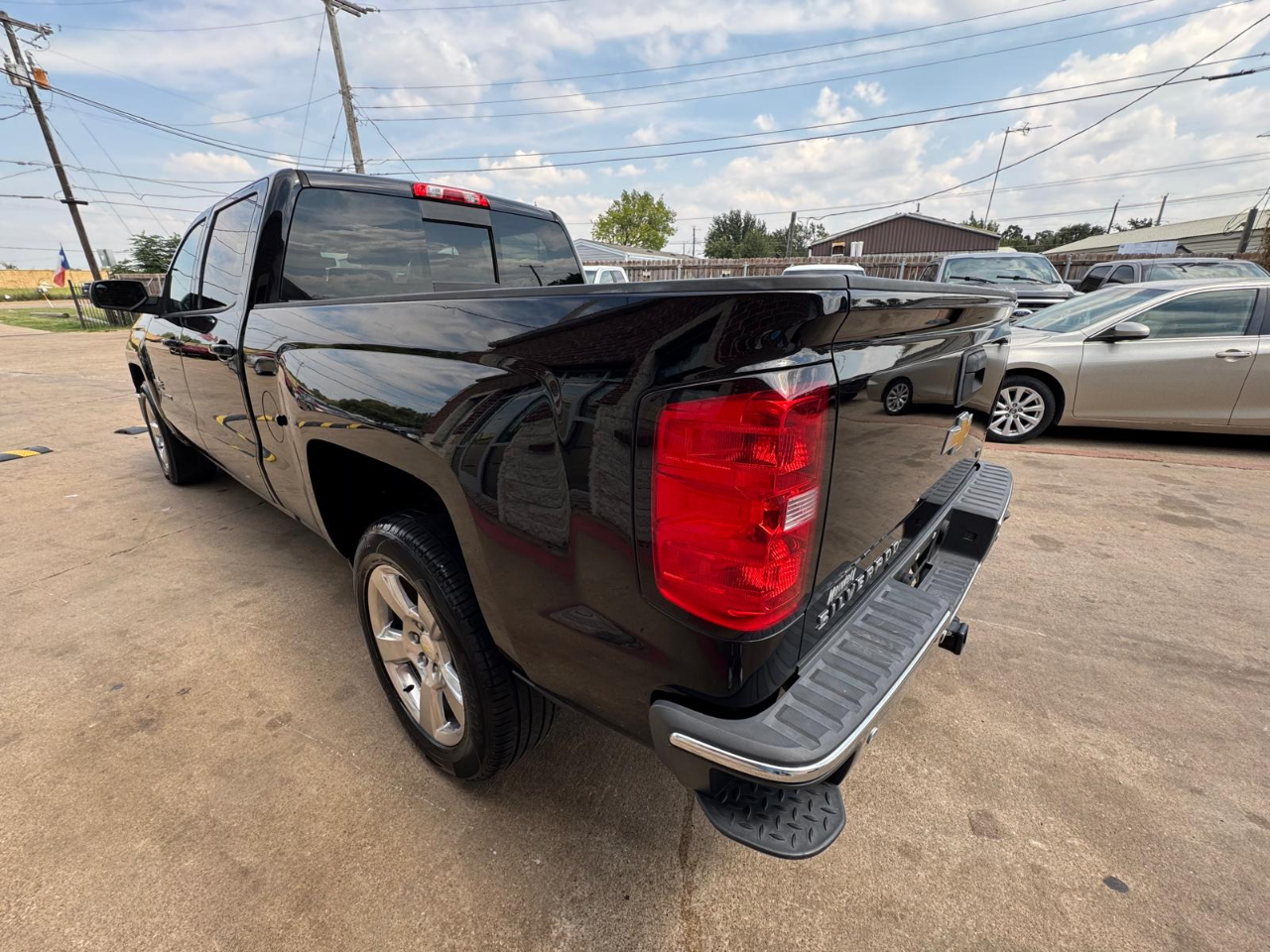 Chevrolet Silverado 1500 2LT Crew Cab Long Box 2WD 2014 Chevrolet Silverado 1500 2LT Crew Cab Long Box 2WD 2014