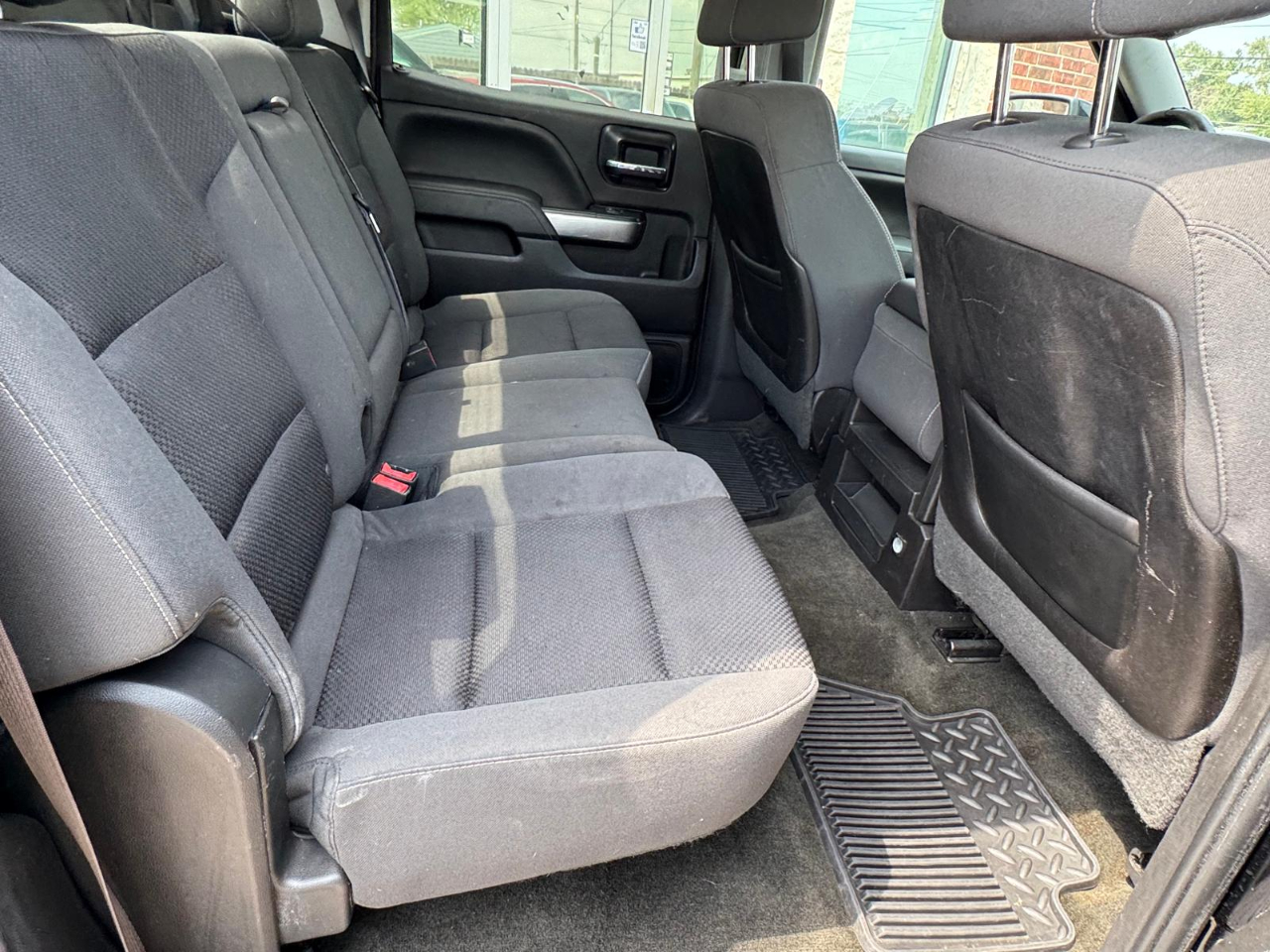 Chevrolet Silverado 1500 2LT Crew Cab Long Box 2WD 2014 Chevrolet Silverado 1500 2LT Crew Cab Long Box 2WD 2014