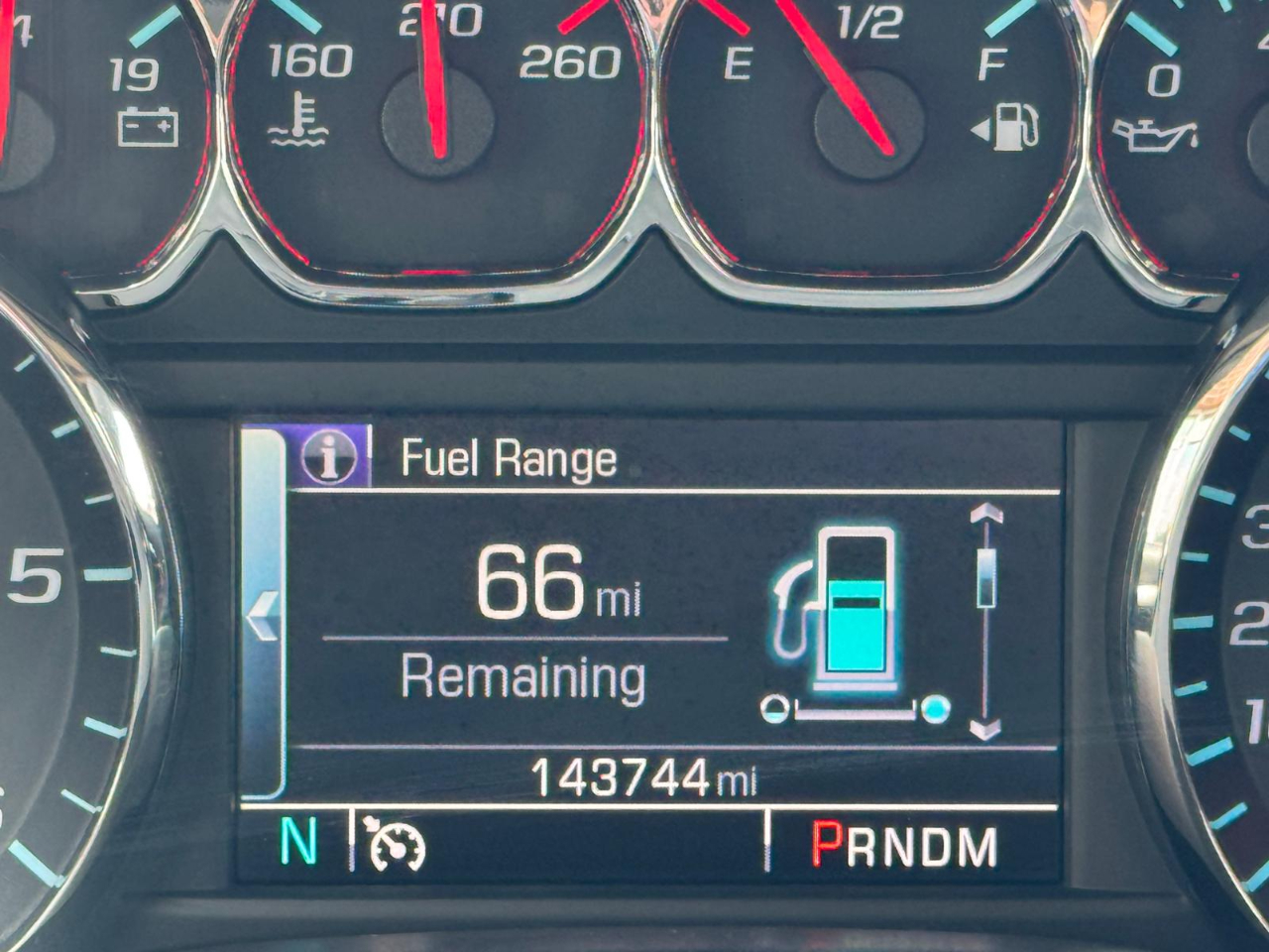 Chevrolet Silverado 1500 2LT Crew Cab Long Box 2WD 2014 Chevrolet Silverado 1500 2LT Crew Cab Long Box 2WD 2014