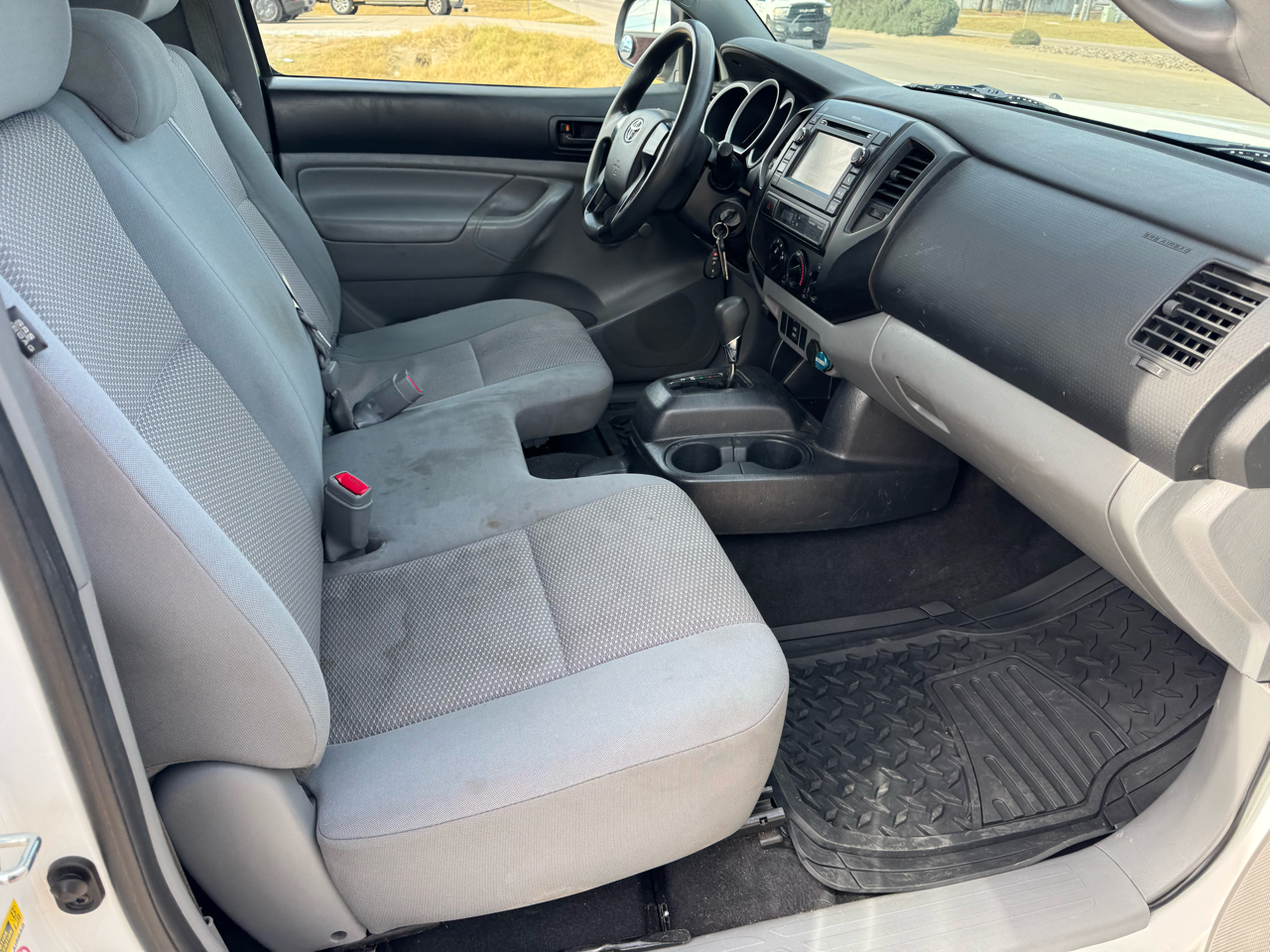 Toyota Tacoma Regular Cab 2WD 2013