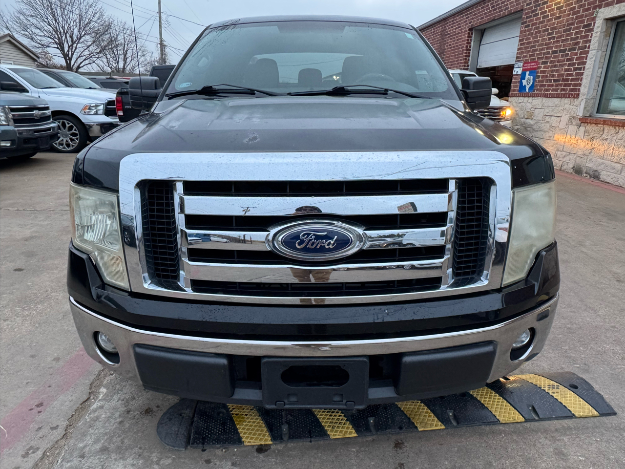 Ford F-150 2WD SuperCrew 150" XLT 2012