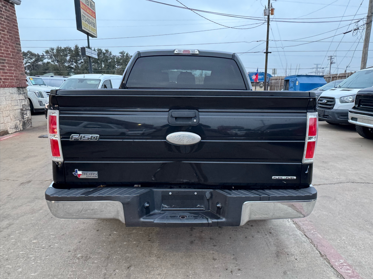 Ford F-150 2WD SuperCrew 150" XLT 2012