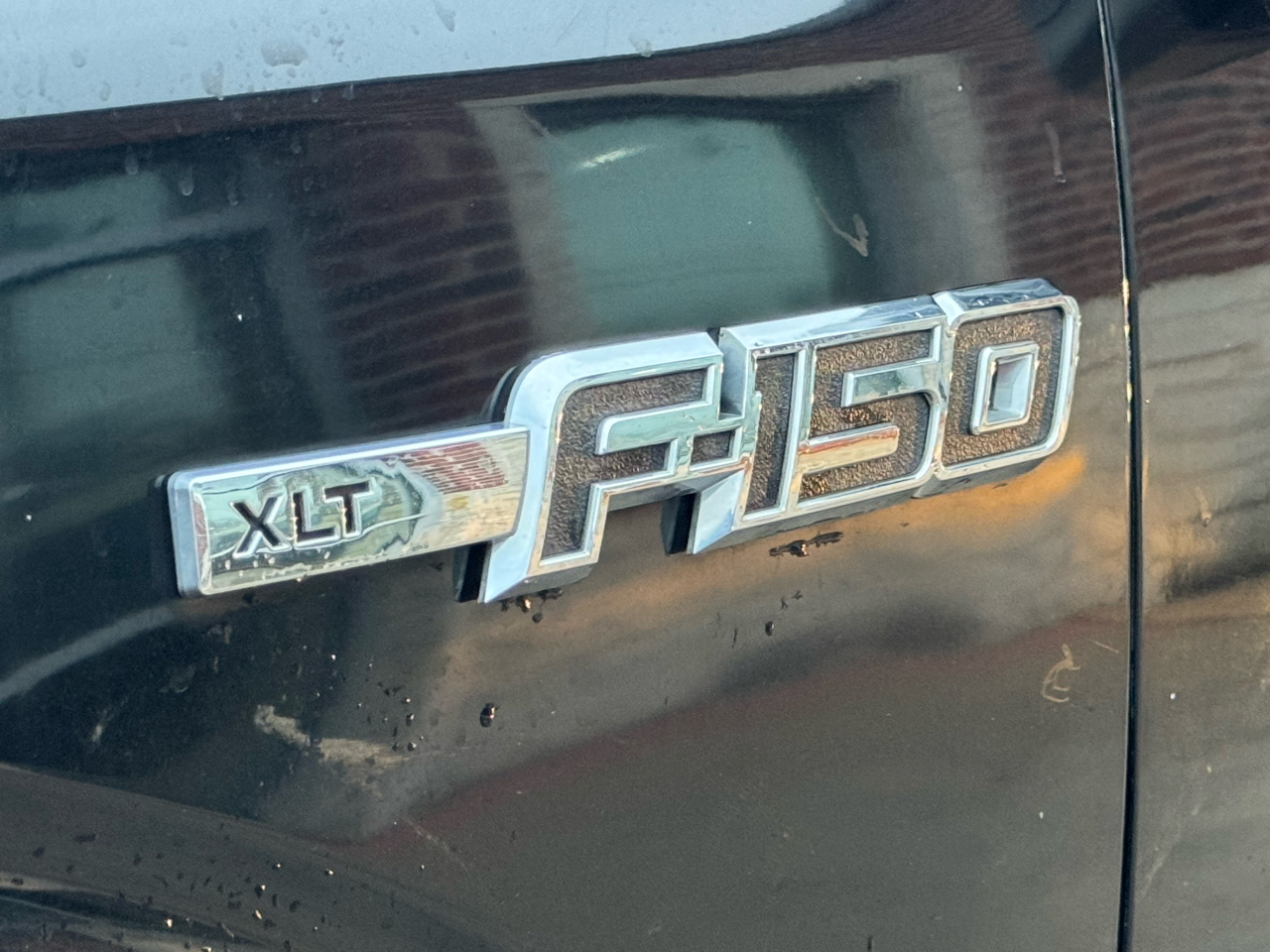 Ford F-150 2WD SuperCrew 150" XLT 2012