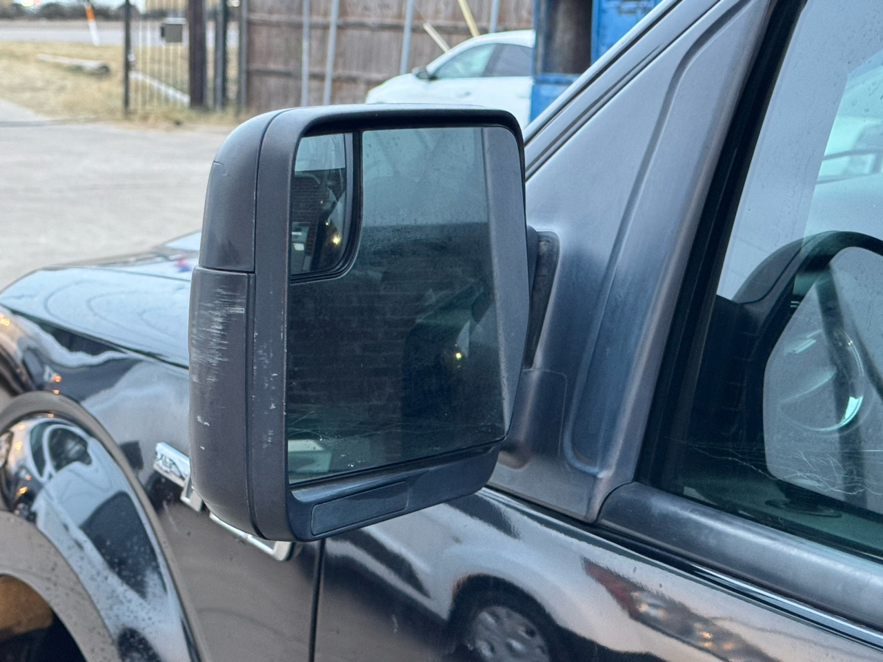 Ford F-150 2WD SuperCrew 150" XLT 2012