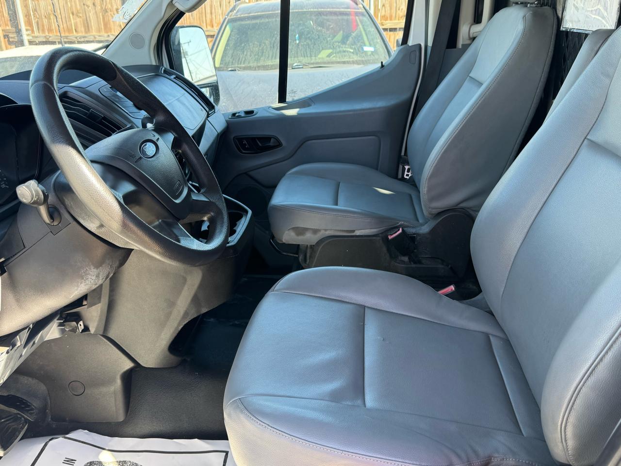 Ford Transit 150 Van Low Roof w/Sliding Pass. 130-in. WB 2017