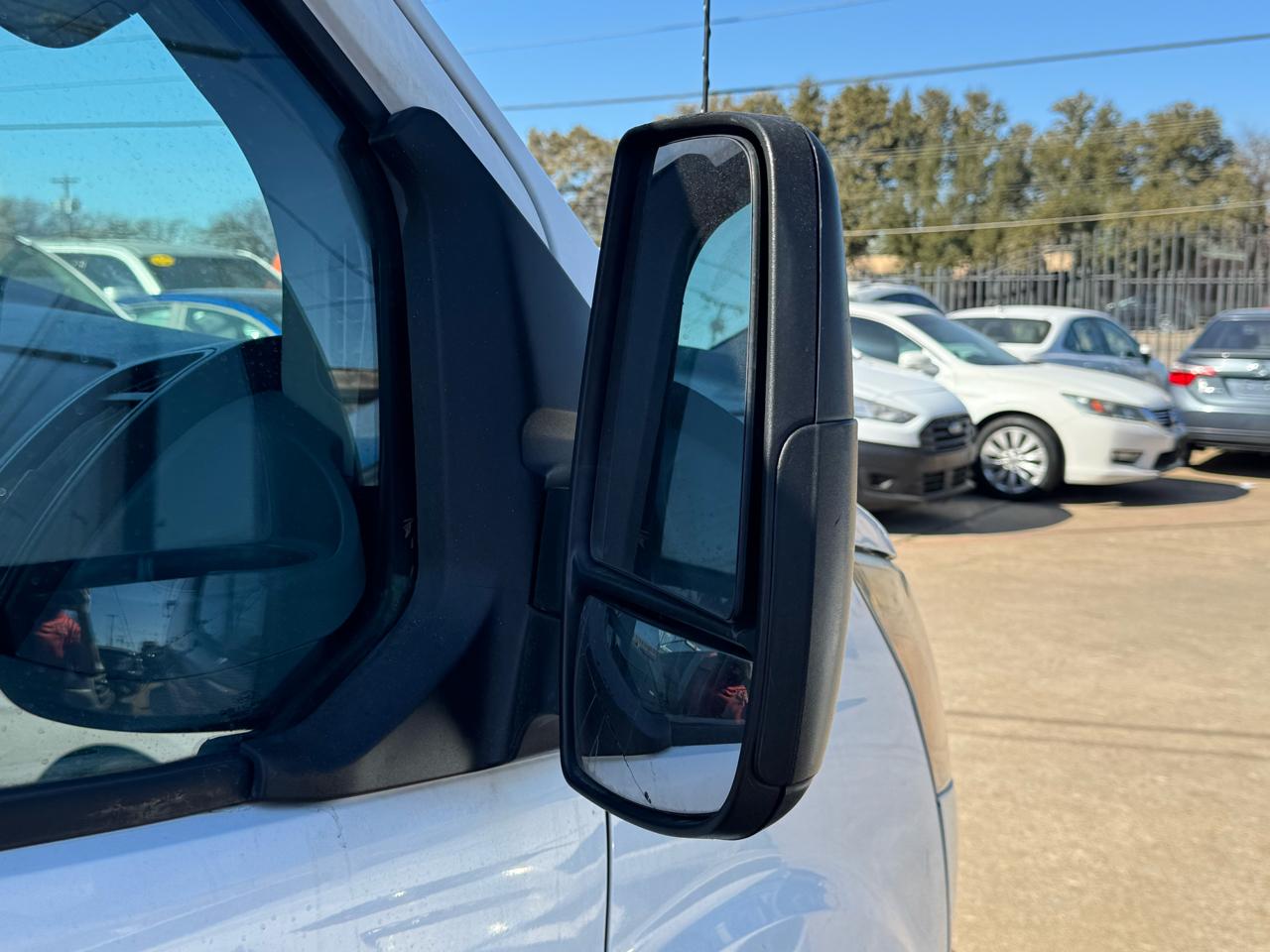 Ford Transit 150 Van Low Roof w/Sliding Pass. 130-in. WB 2017