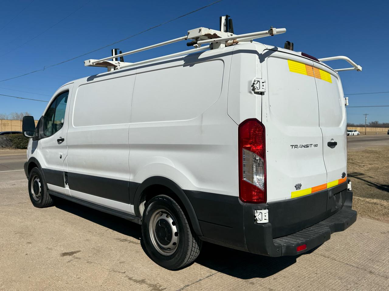 Ford Transit 150 Van Low Roof w/Sliding Pass. 130-in. WB 2017