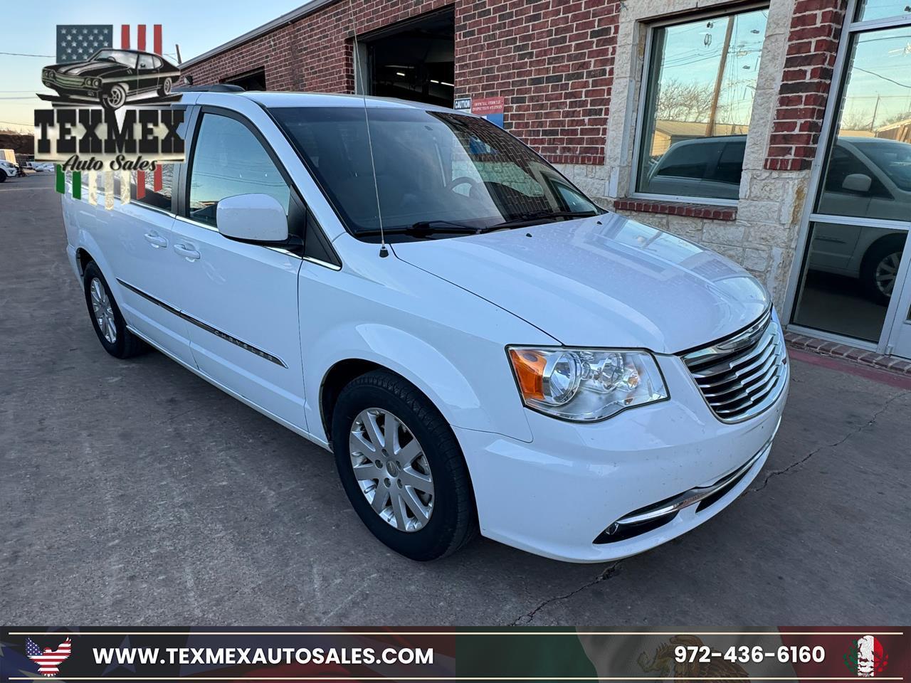 Chrysler Town & Country Touring 2016